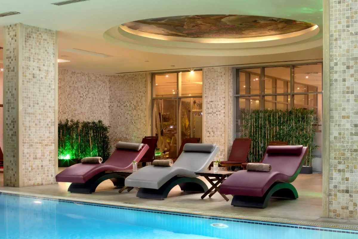 ramada-hotel-img-4